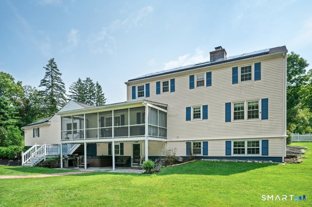 28 Oak Grove Road