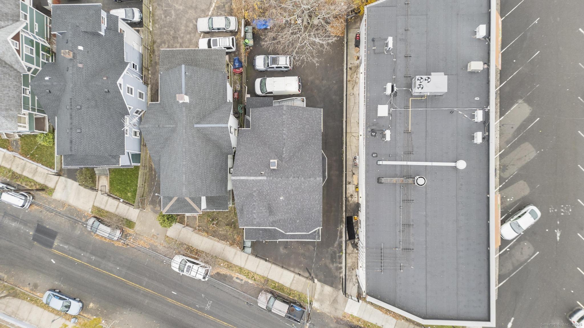 865 Iranistan Avenue