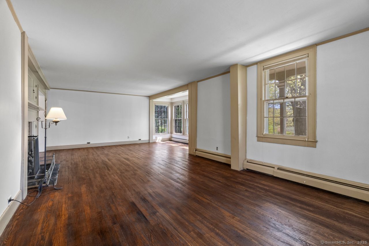 212 Main Street, Woodbury, Connecticut image 15