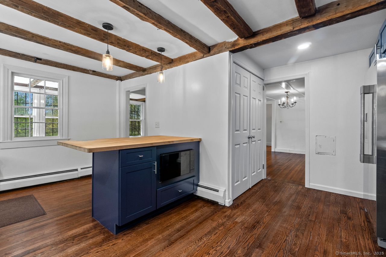 212 Main Street, Woodbury, Connecticut image 4