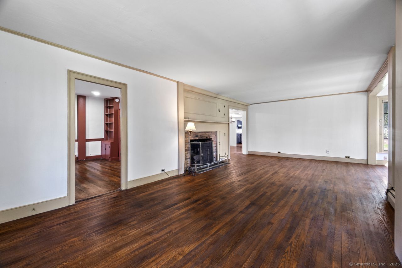 212 Main Street, Woodbury, Connecticut image 16