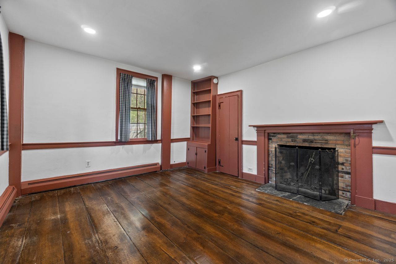 212 Main Street, Woodbury, Connecticut image 17
