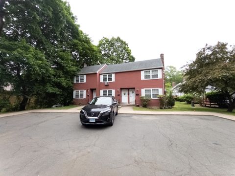 Photo of 40 Grove Street #B, Manchester, CT 06042 (MLS # 24137199)