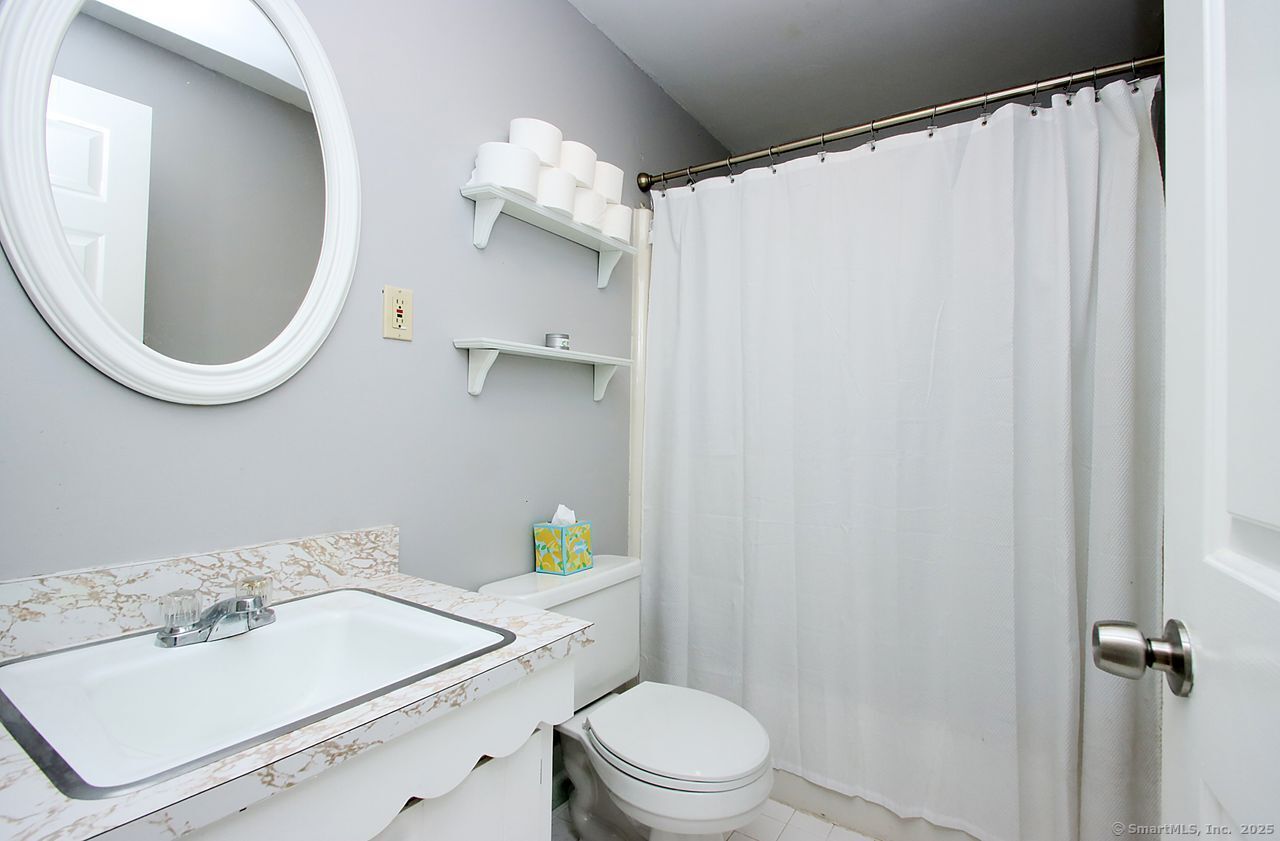 198 Mattabasset Drive #198, Meriden, Connecticut image 15