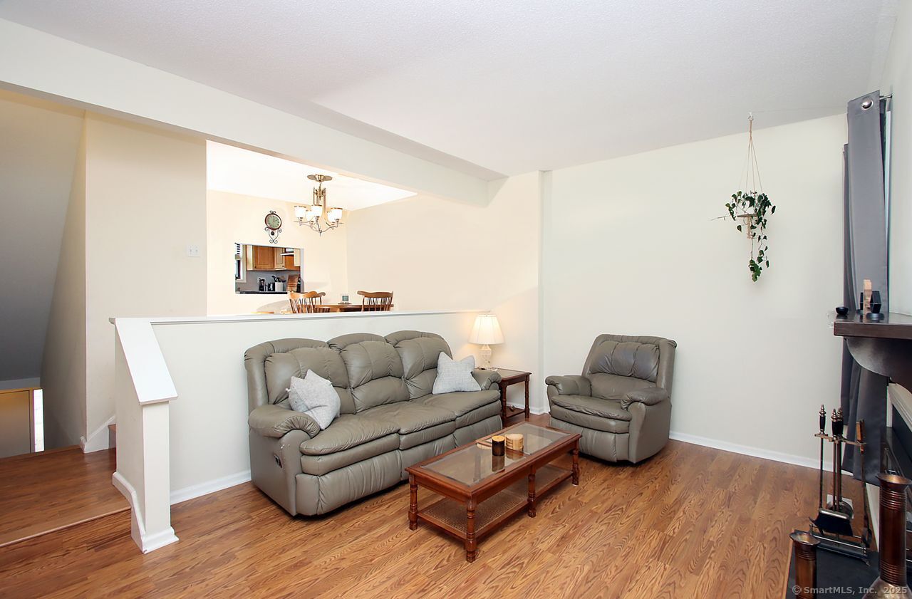 198 Mattabasset Drive #198, Meriden, Connecticut image 8