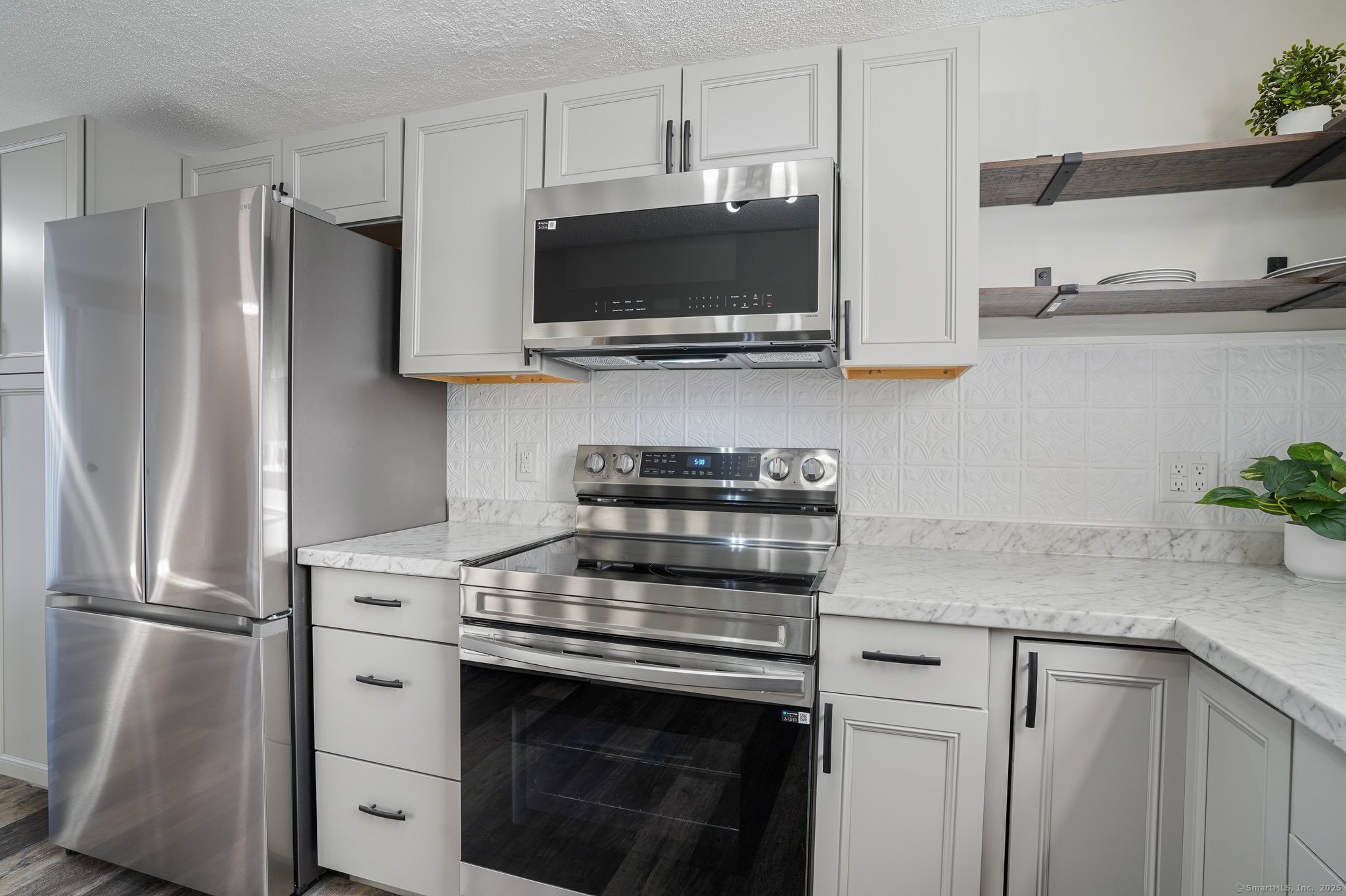 21 Afton Terrace, Middletown, Connecticut image 3