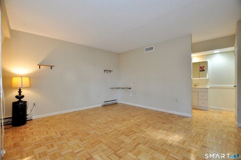 Tiny photo for 48 Great Meadow Lane #48, Farmington, CT 06001 (MLS # 24161422)