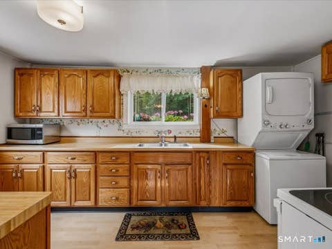 Tiny photo for 488 Lake Drive, Guilford, CT 06437 (MLS # 24192432)