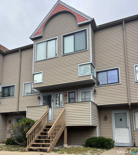 Condo For Sale - 40 Crest Street #16<br/> West Haven, CT 06516