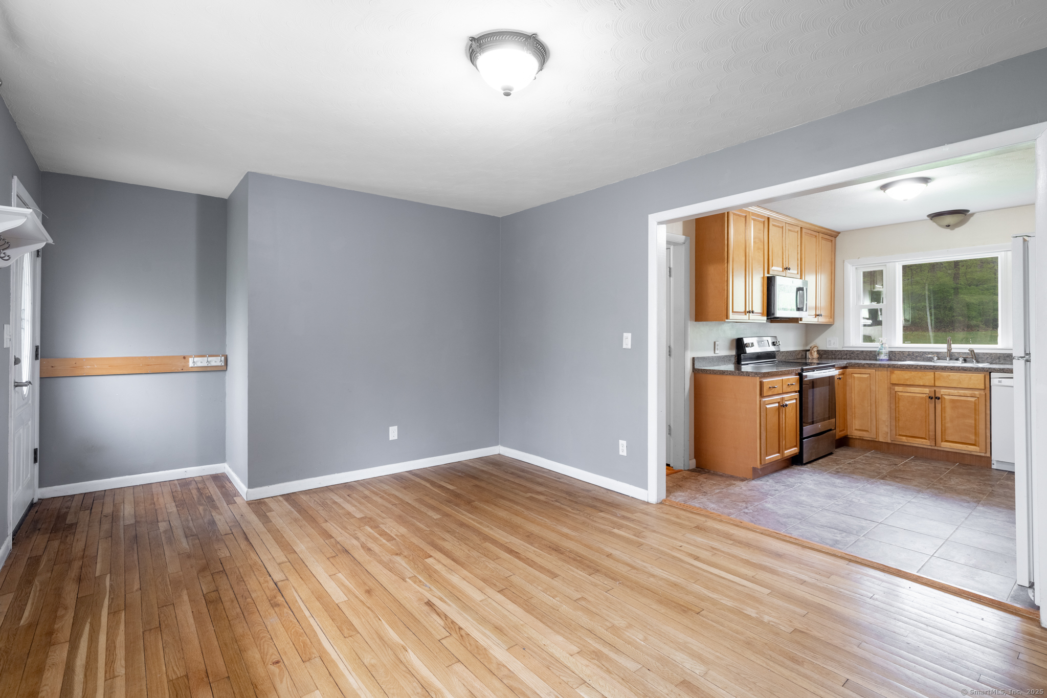 126 Hillcrest Drive, Hebron, Connecticut image 3