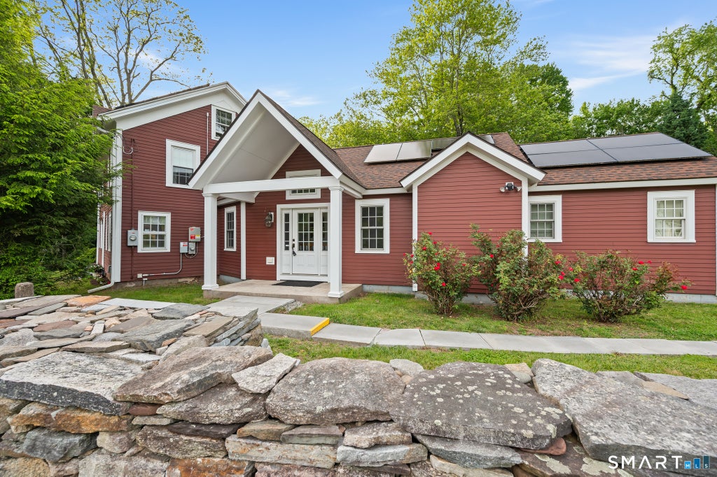 Photo of 539 Hopewell Road, Glastonbury, CT 06073 (MLS # 24178336)