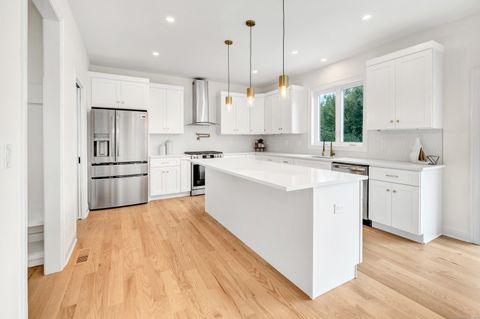 Tiny photo for 33 Larovera Terrace, Ansonia, CT 06401 (MLS # 24133332)