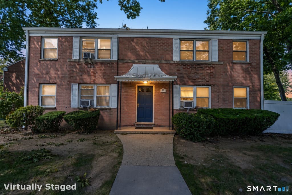 Photo of 66 Courtland Avenue #C4, Stamford, CT 06902 (MLS # 24199521)