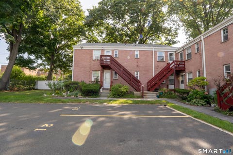 Tiny photo for 66 Courtland Avenue #C4, Stamford, CT 06902 (MLS # 24199521)