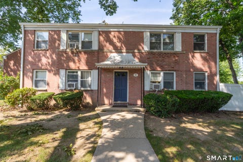Tiny photo for 66 Courtland Avenue #C4, Stamford, CT 06902 (MLS # 24199521)