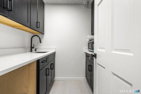 Tiny photo for 276 Main Street, Farmington, CT 06032 (MLS # 24149105)