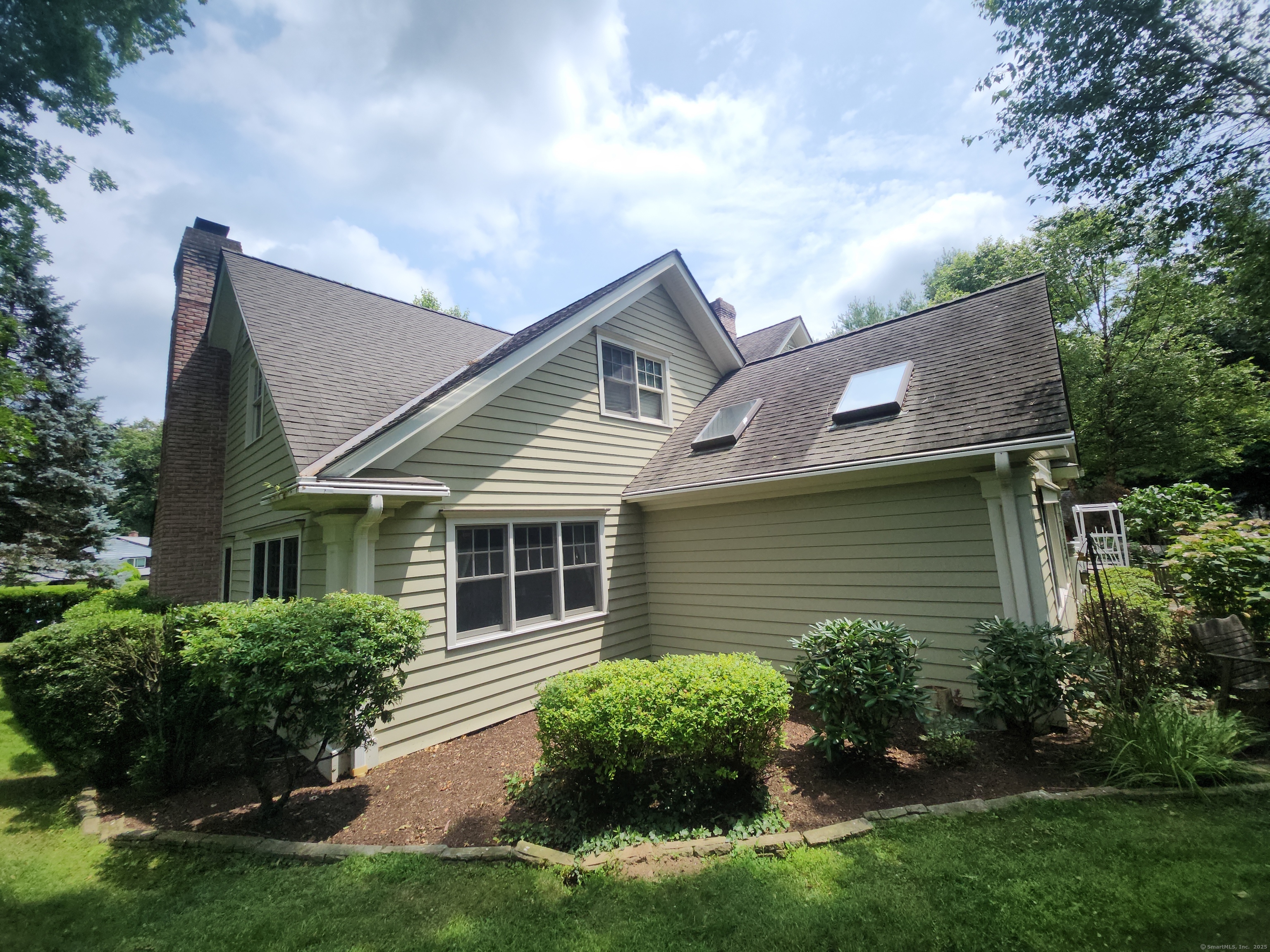 8 Caddy Road