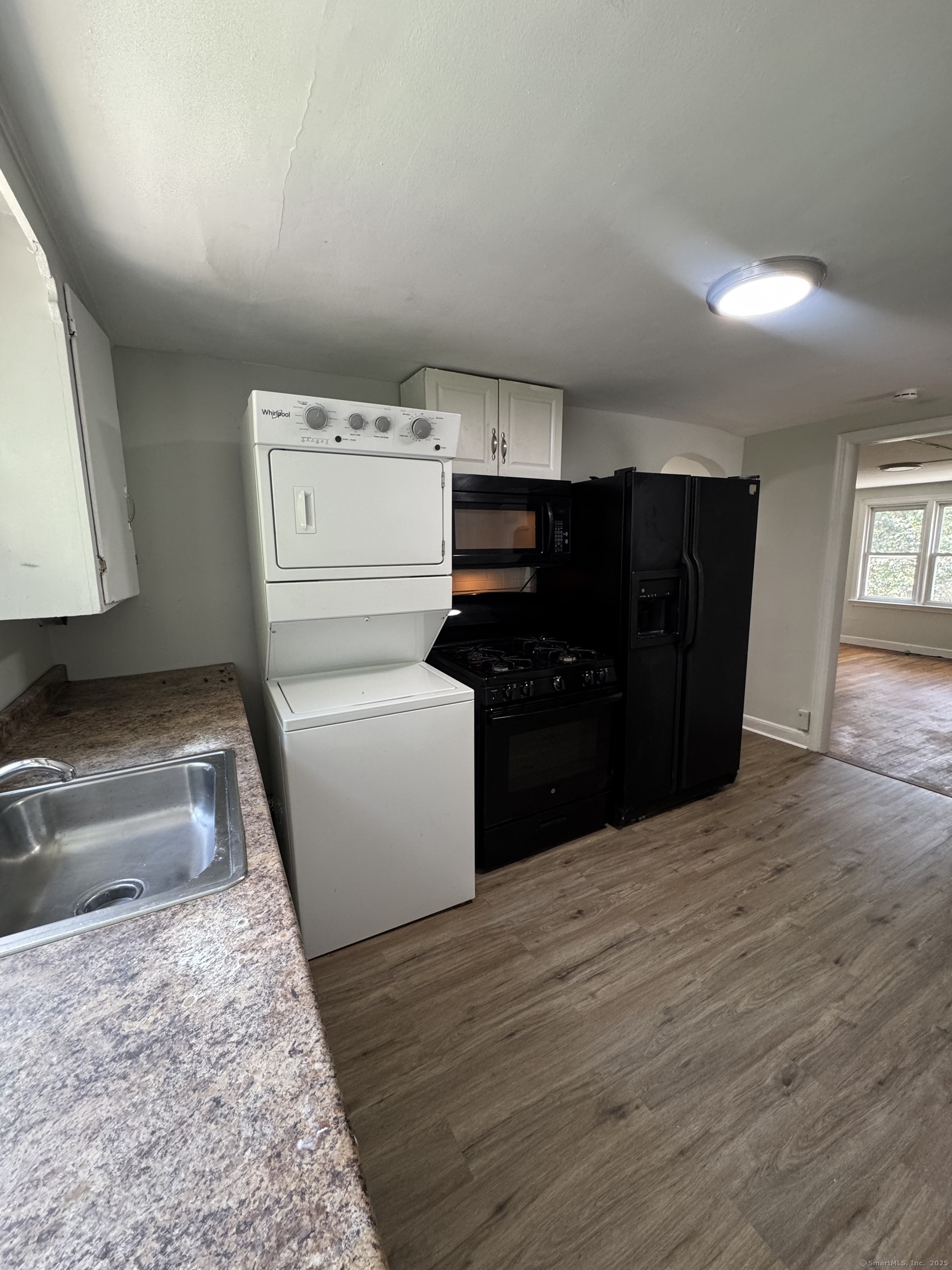 35 Goodyear Street 2
