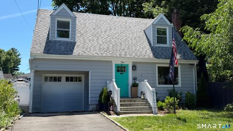 Photo of 2 Margaret Street, Norwalk, CT 06851 (MLS # 24180735)