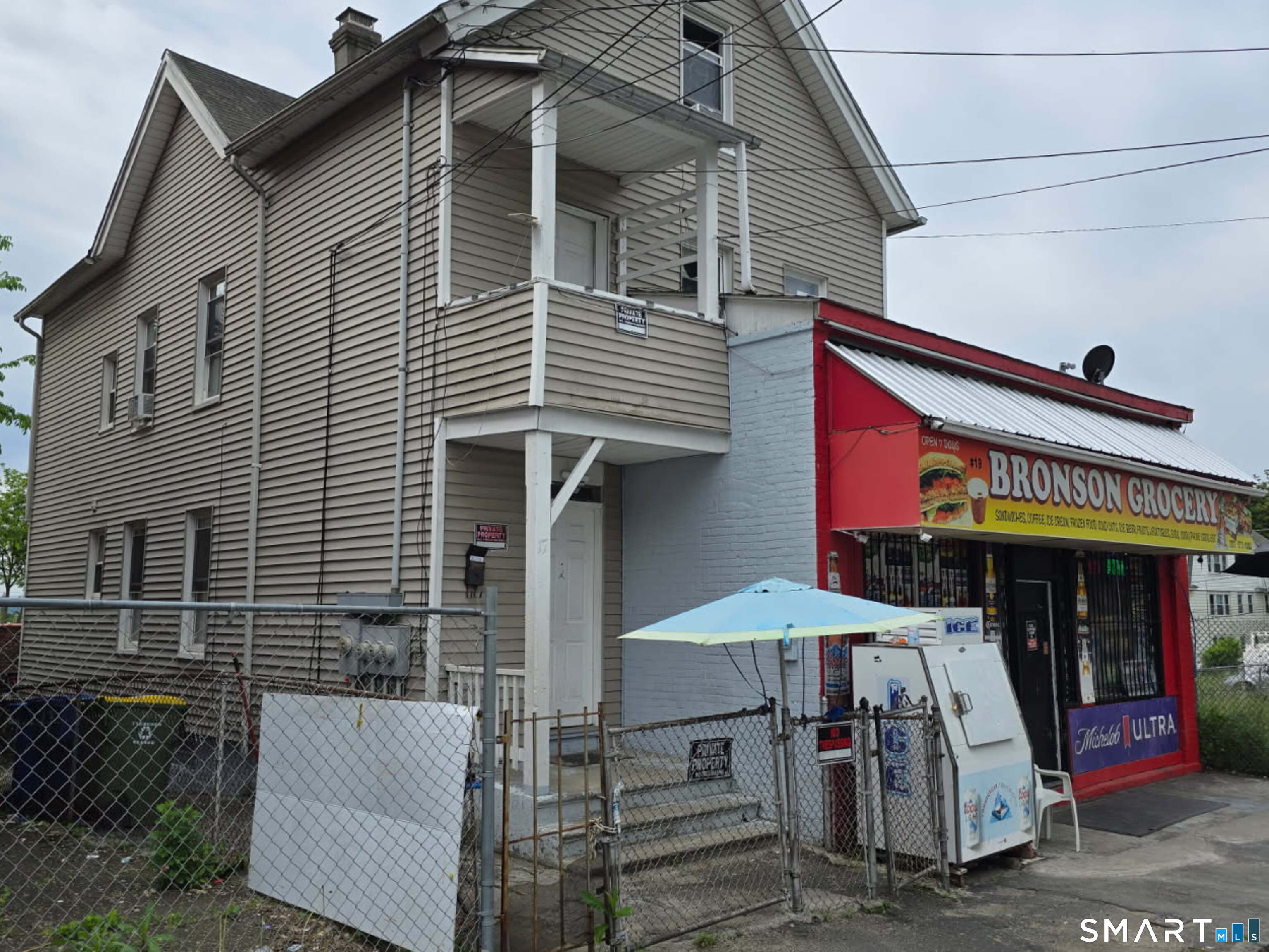 17 Bronson Street