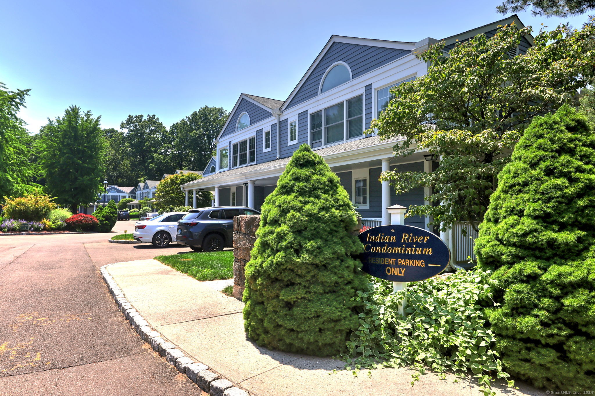 View Westport, CT 06880 townhome