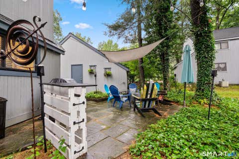 Tiny photo for 7 Pond Circle #7, Avon, CT 06001 (MLS # 24189666)