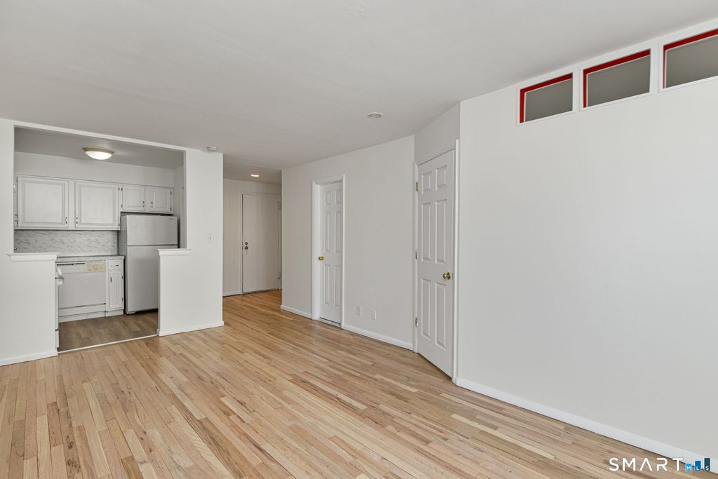 Photo of 125 Prospect Street #APT 2D, Stamford, CT 06901 (MLS # 24159341)