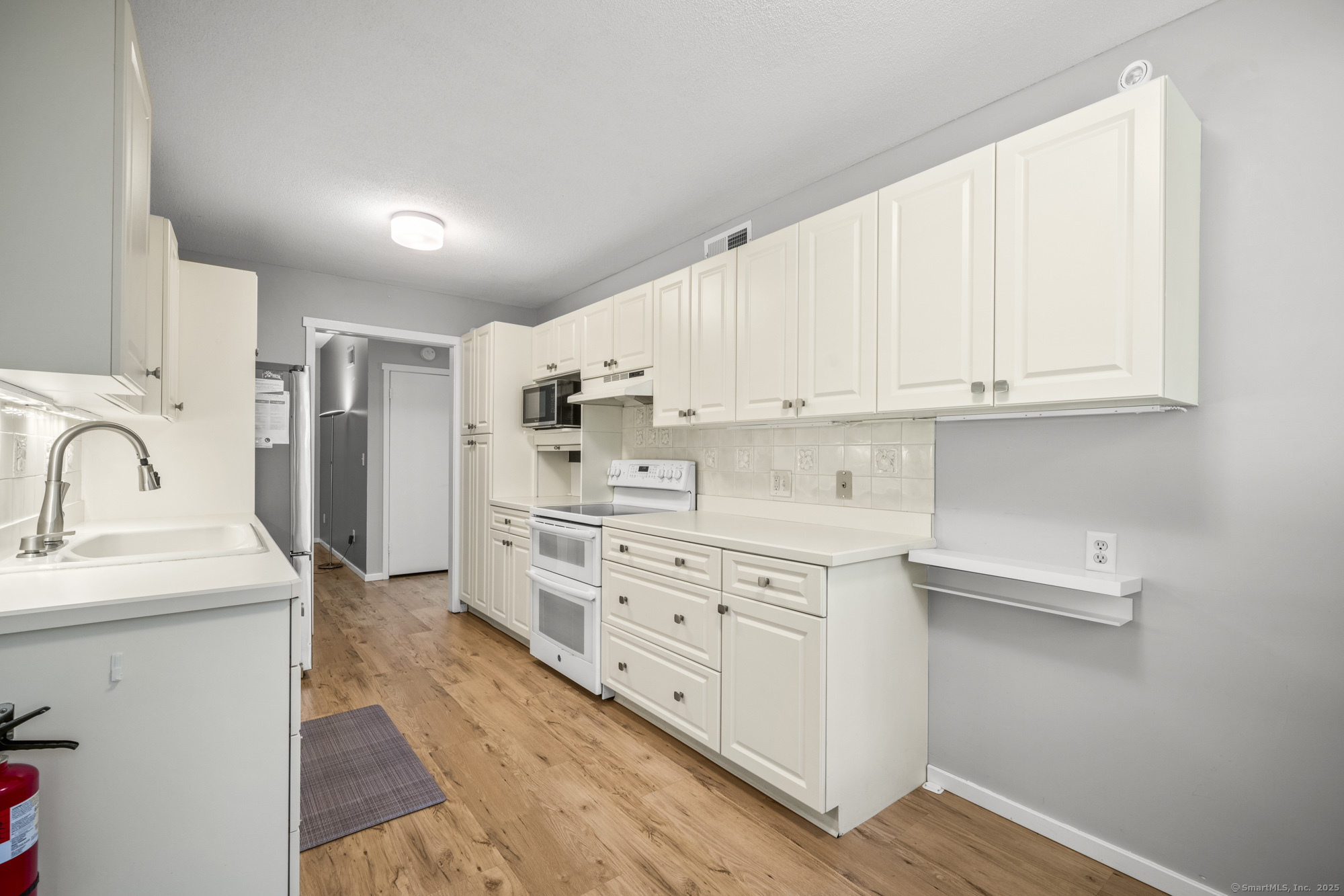 737 Heritage Village A