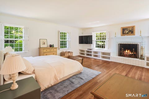 Tiny photo for 420 Morehouse Lane, Fairfield, CT 06890 (MLS # 24188287)
