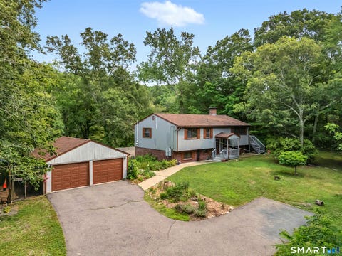 Homes For Sale - 470 Cossaduck Hill Road<br/> New London County, North Stonington, CT 06359