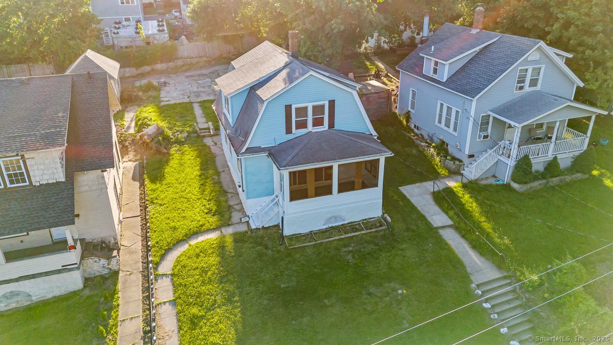 Property for Sale at Cooke Street, Waterbury, Connecticut - Bedrooms: 3 
Bathrooms: 2 
Rooms: 6  - $199,925