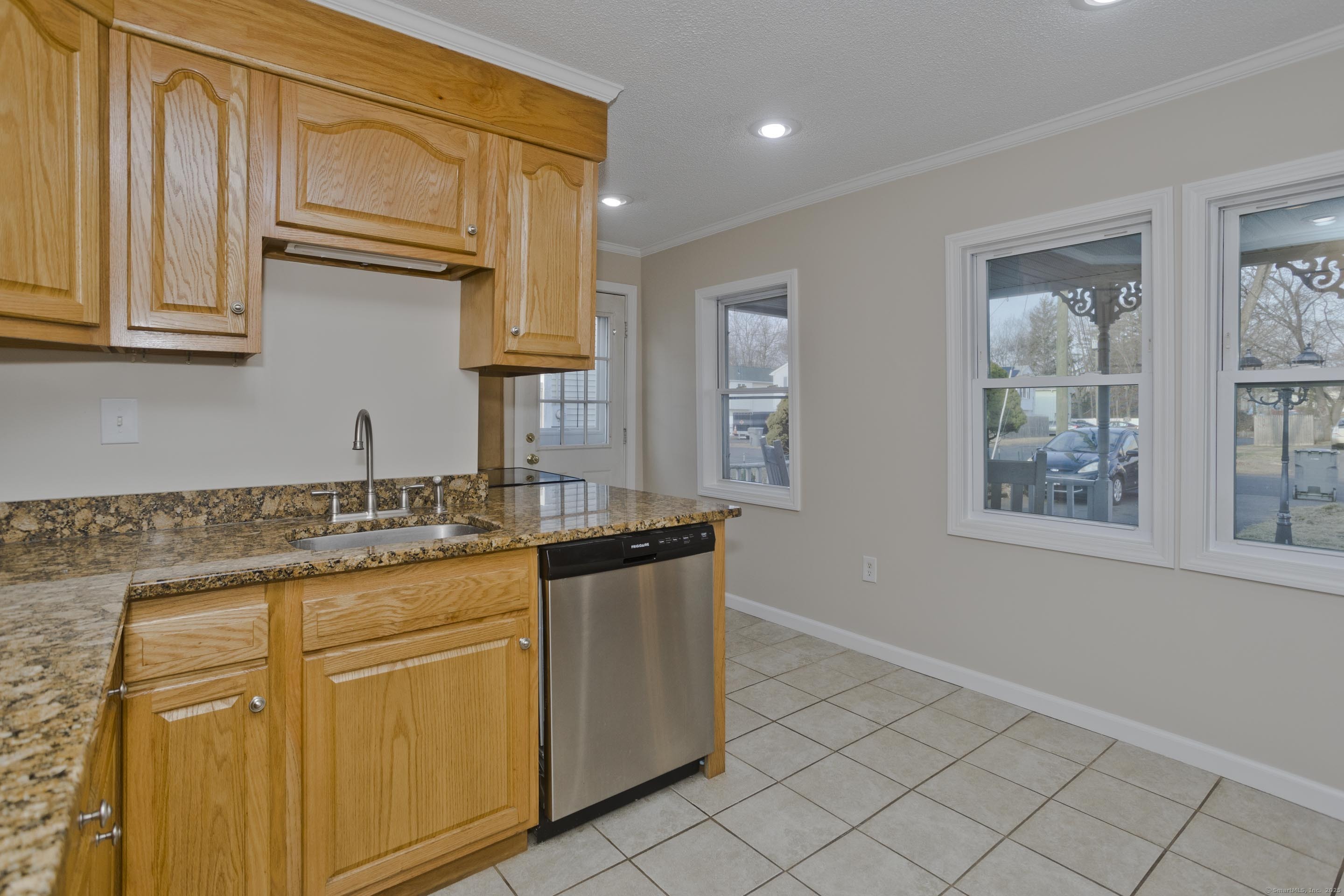 54 Atwood Street, Plainville, Connecticut image 11