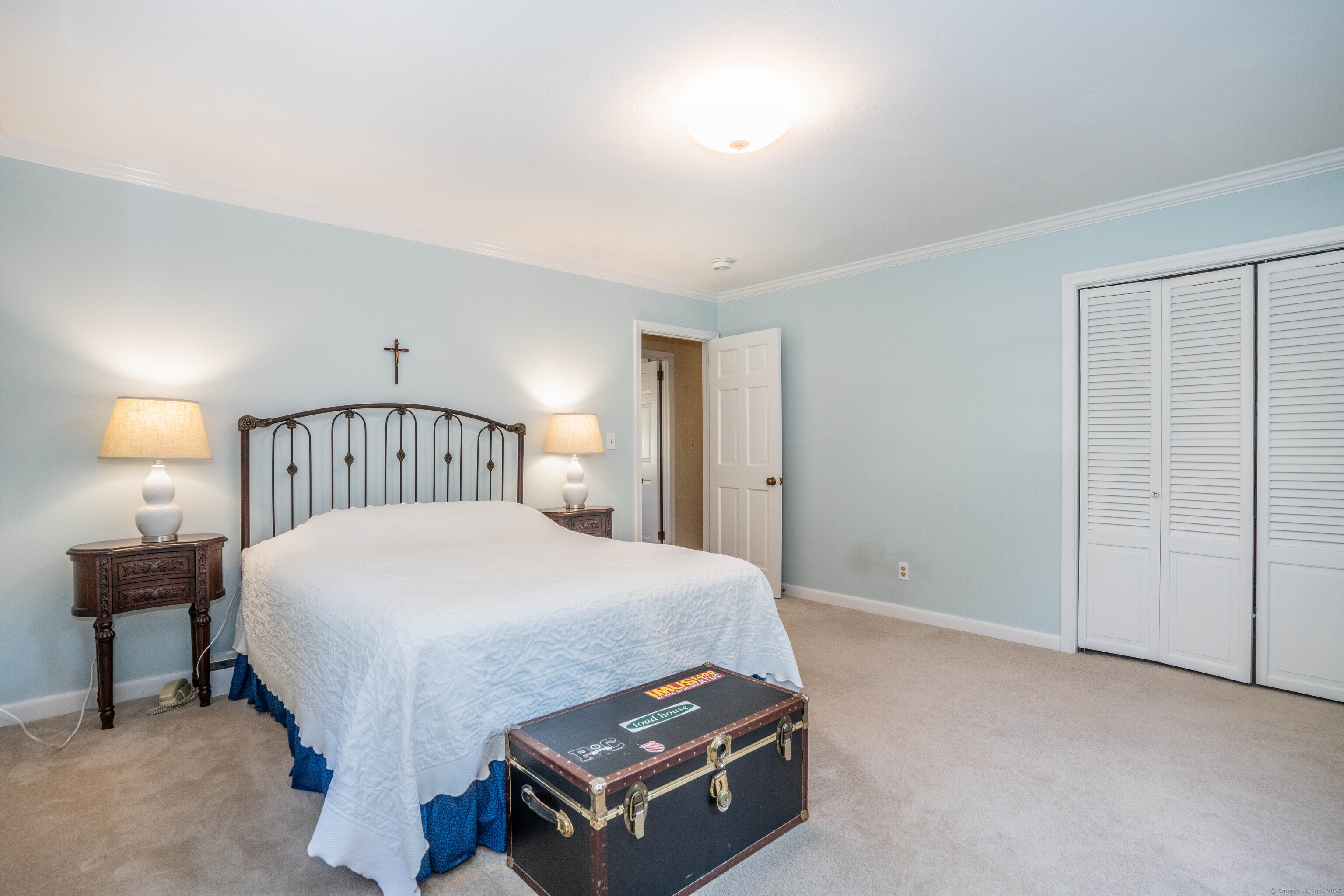 West Hartford, Connecticut 06107, United States, 4 Bedrooms Bedrooms, ,3 BathroomsBathrooms,Residential,Pending,208242