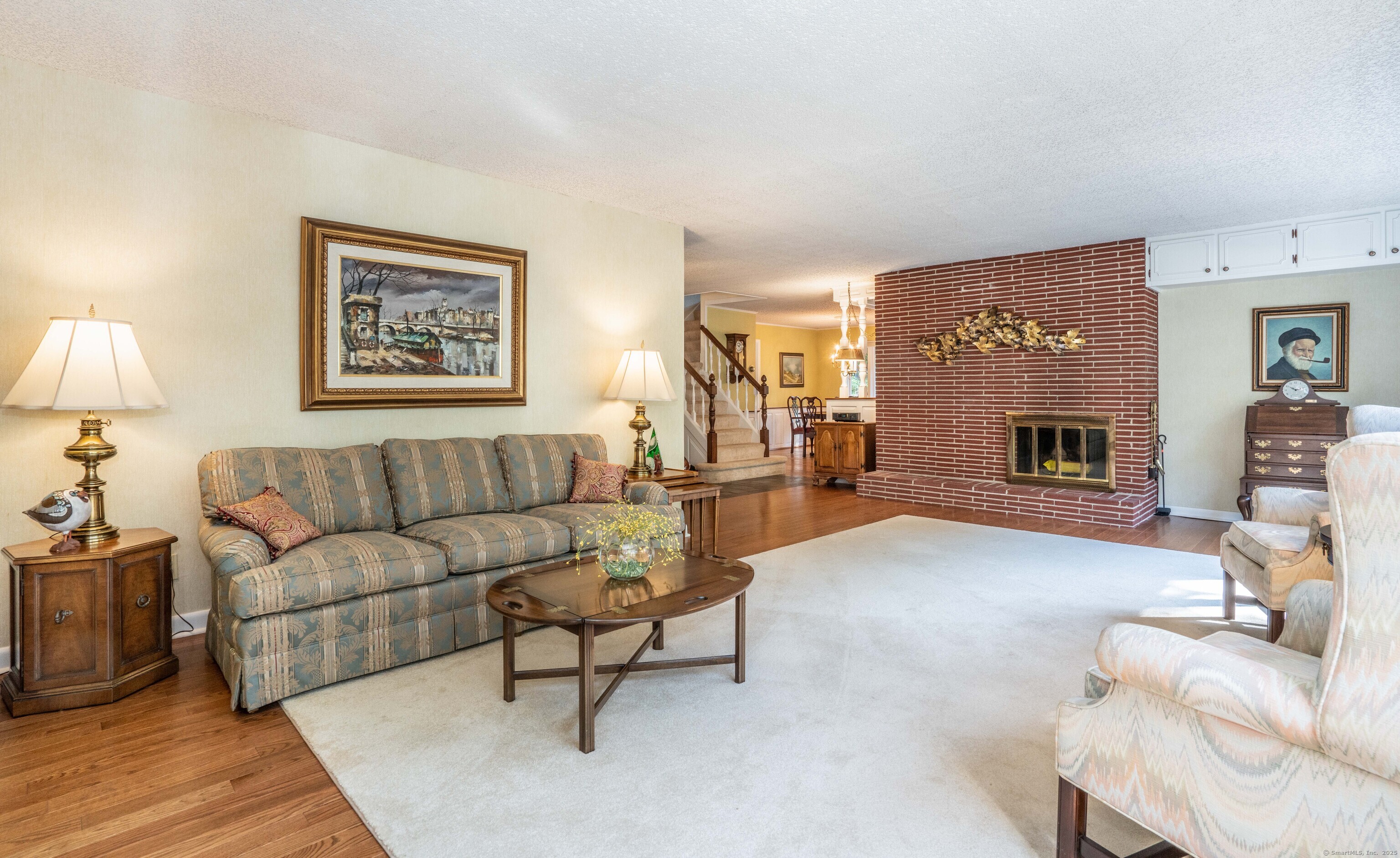 West Hartford, Connecticut 06107, United States, 4 Bedrooms Bedrooms, ,3 BathroomsBathrooms,Residential,Pending,208242