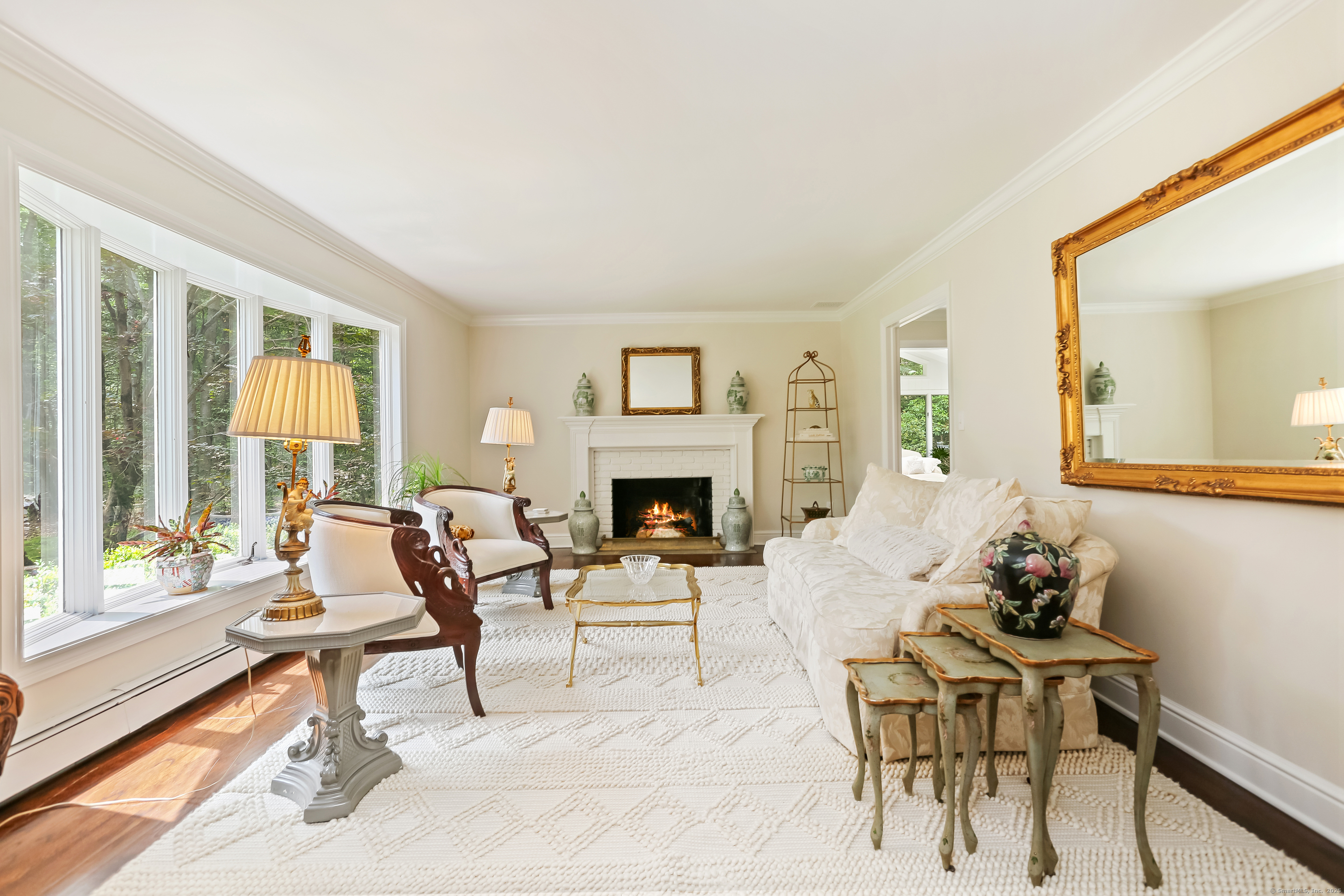 New Canaan, Connecticut 06840, United States, 4 Bedrooms Bedrooms, ,3 BathroomsBathrooms,Residential,Pending,150632