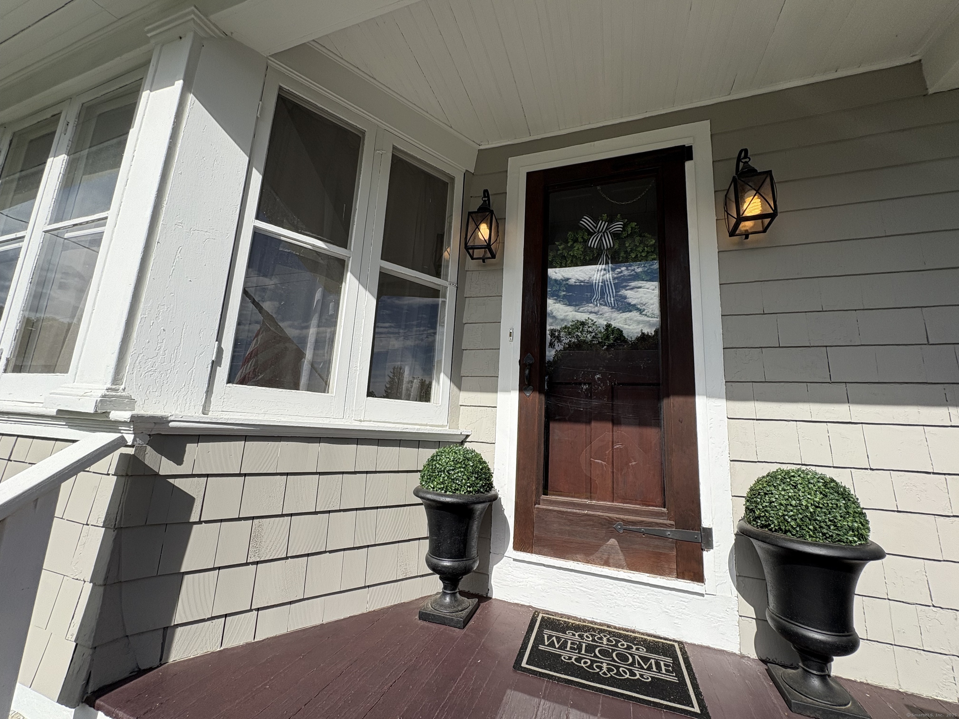 54 Woodlawn Avenue