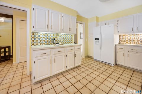 Tiny photo for 580 Mountain Road #APT C, West Hartford, CT 06117 (MLS # 24145795)