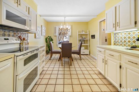 Tiny photo for 580 Mountain Road #APT C, West Hartford, CT 06117 (MLS # 24145795)