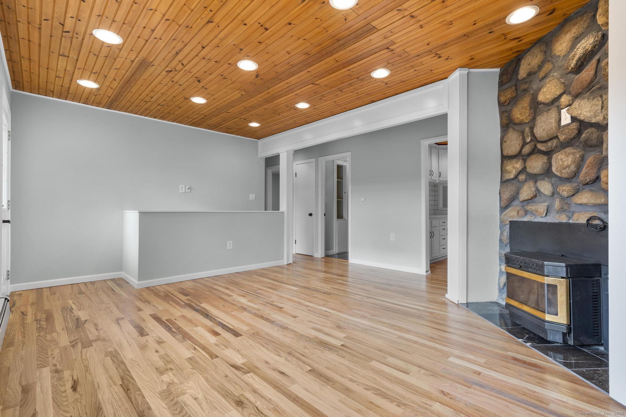 160 Brooks Hill Road