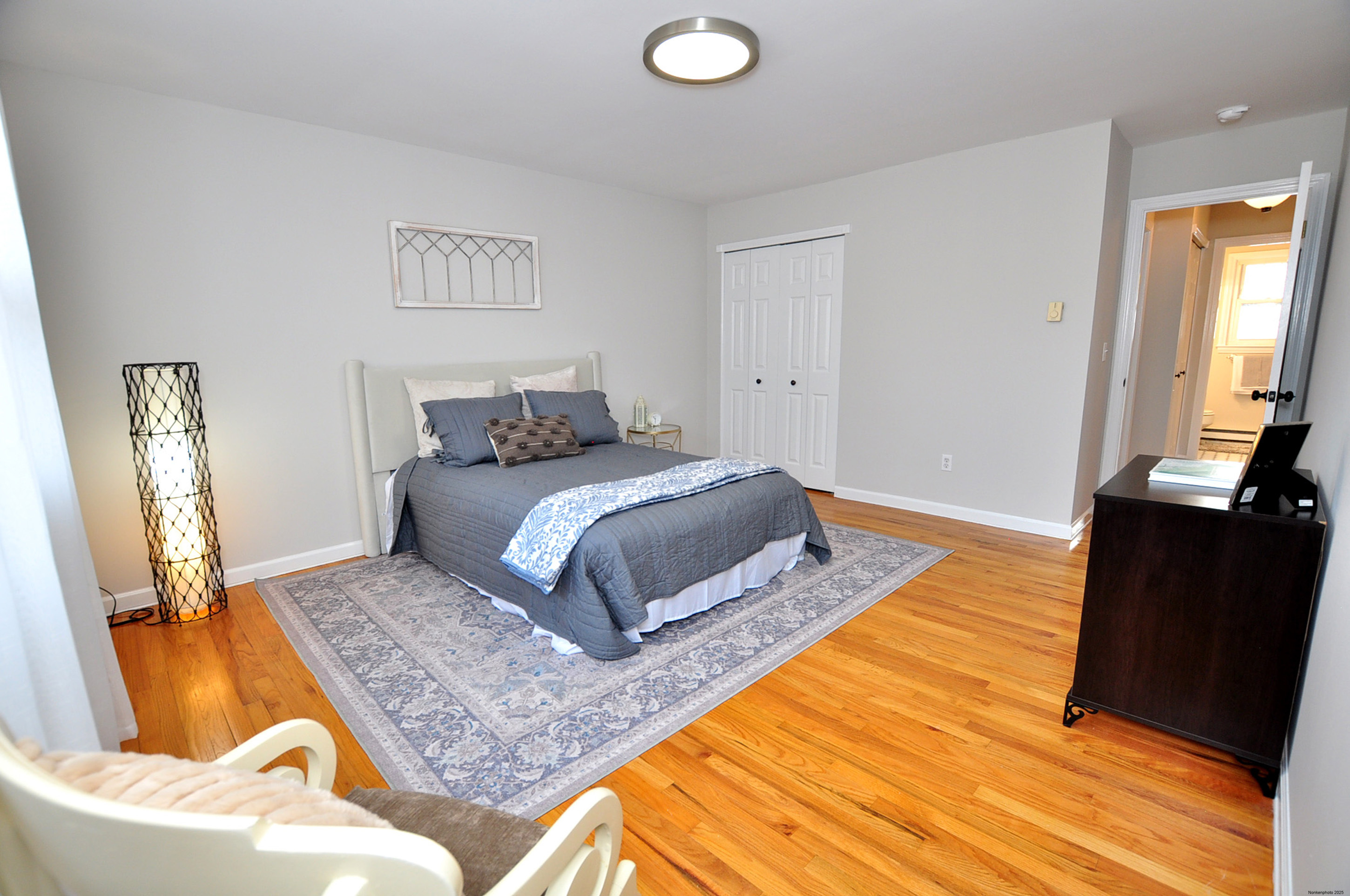 Simsbury, Connecticut 06081, United States, 2 Bedrooms Bedrooms, ,1 BathroomBathrooms,Residential,Coming Soon,238288