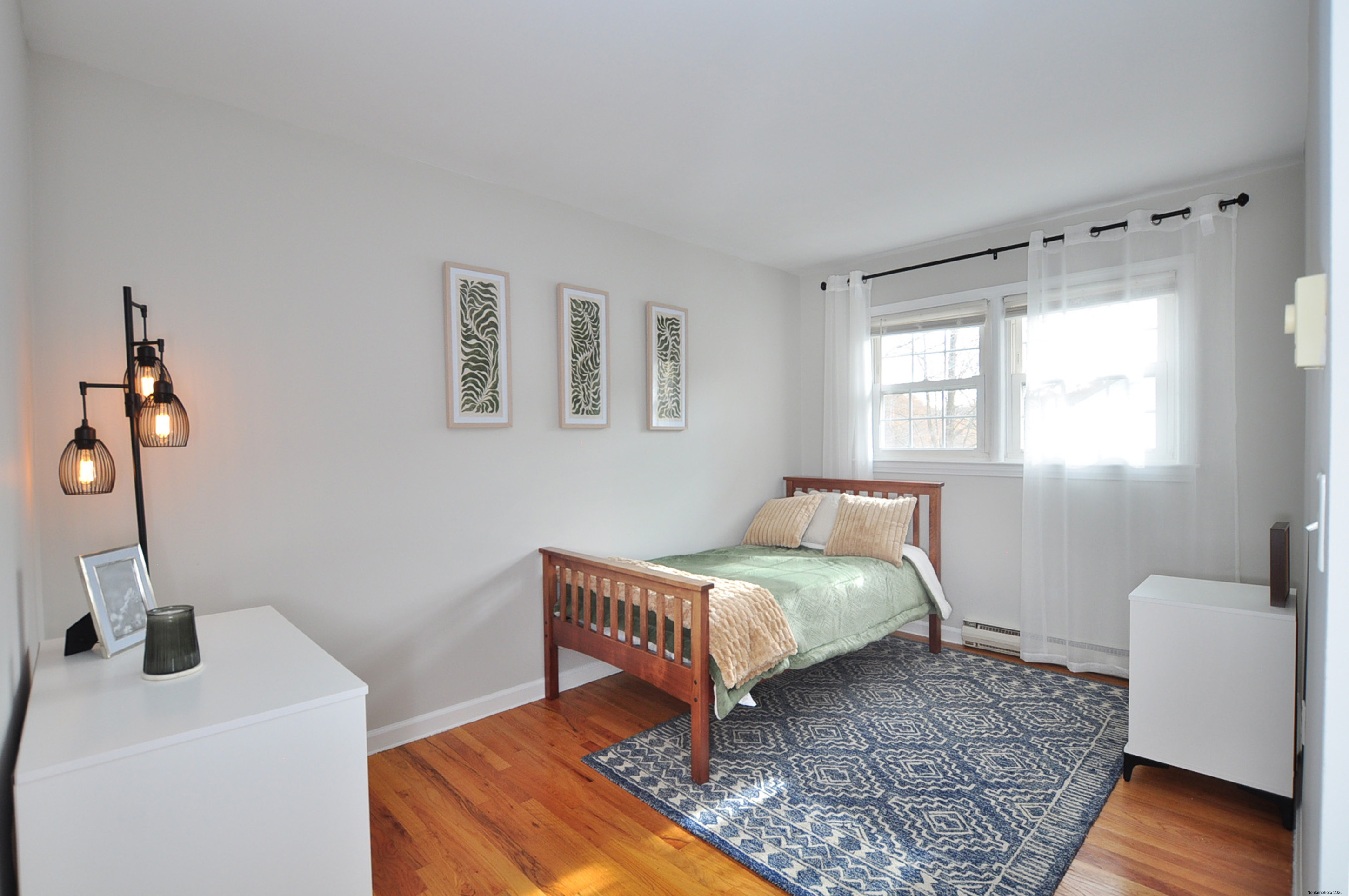 Simsbury, Connecticut 06081, United States, 2 Bedrooms Bedrooms, ,1 BathroomBathrooms,Residential,Coming Soon,238288