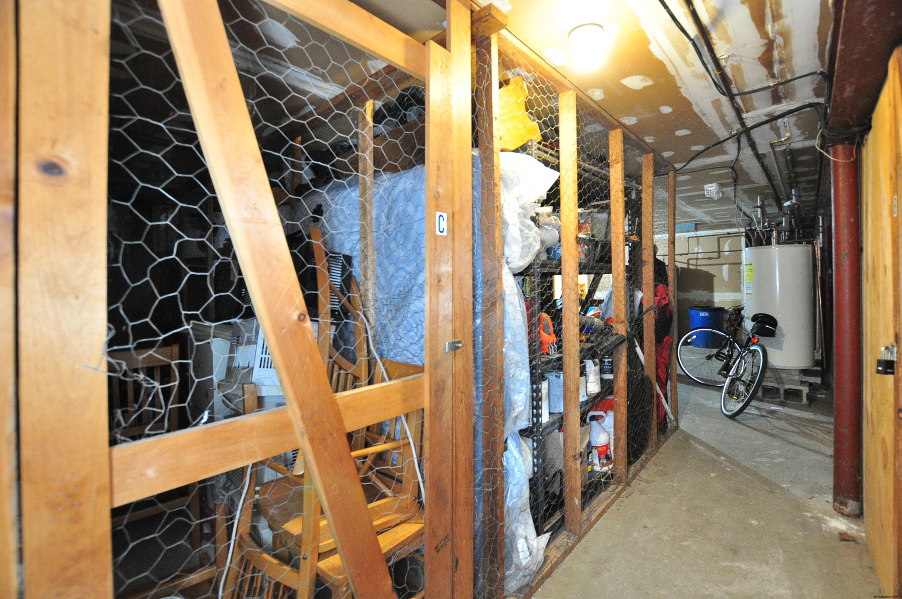 Simsbury, Connecticut 06081, United States, 2 Bedrooms Bedrooms, ,1 BathroomBathrooms,Residential,Coming Soon,238288