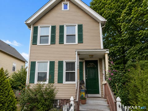 Homes For Sale - 30 Chamberlain Place<br/> New Haven, CT 06512