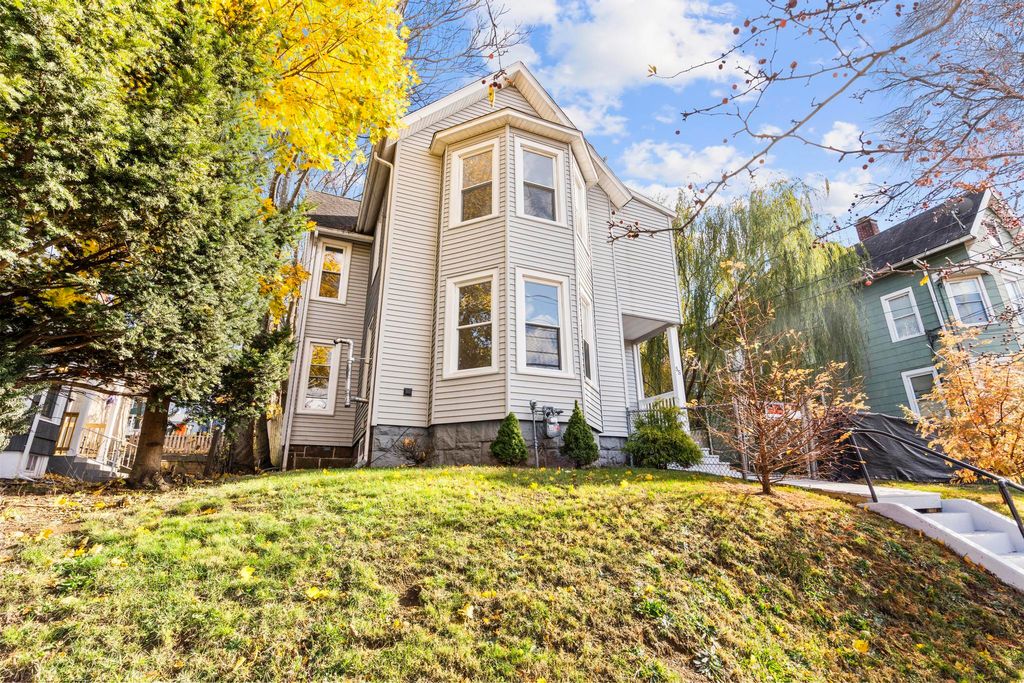 Photo of 55 Lewis Avenue, Meriden, CT 06451 (MLS # 24140833)