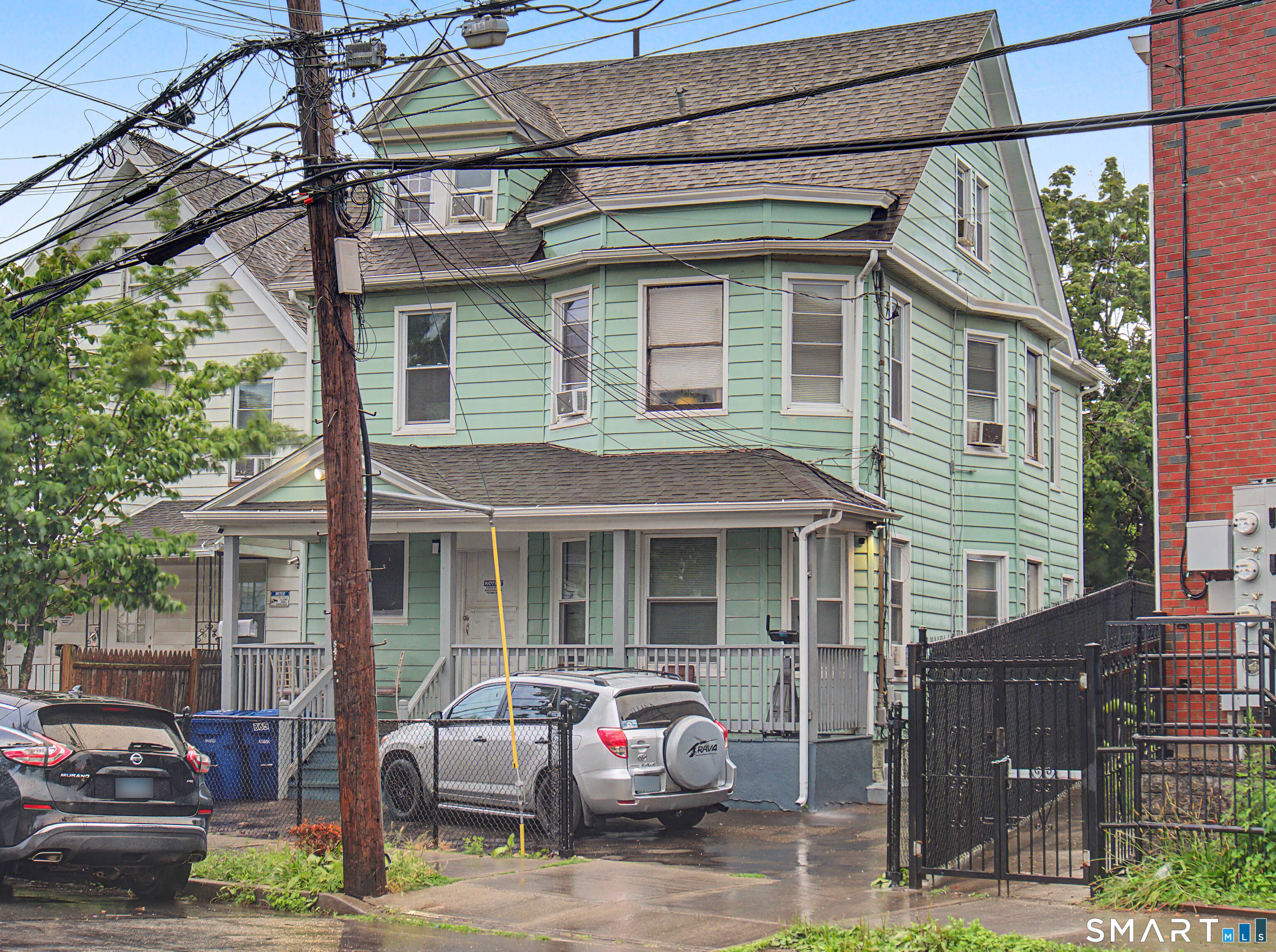 865 Iranistan Avenue
