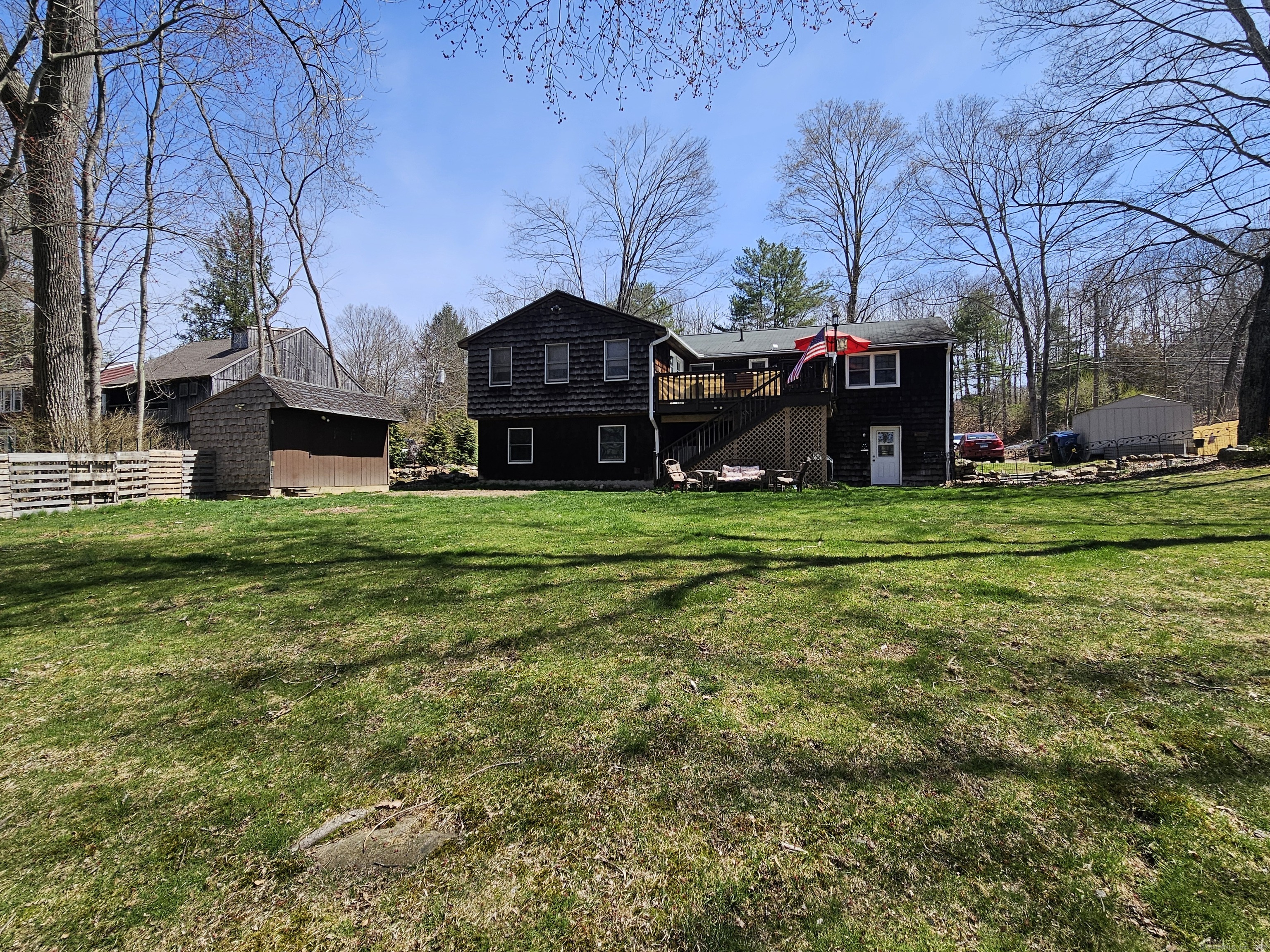 18 Mansfield Road, Ashford, Connecticut image 1