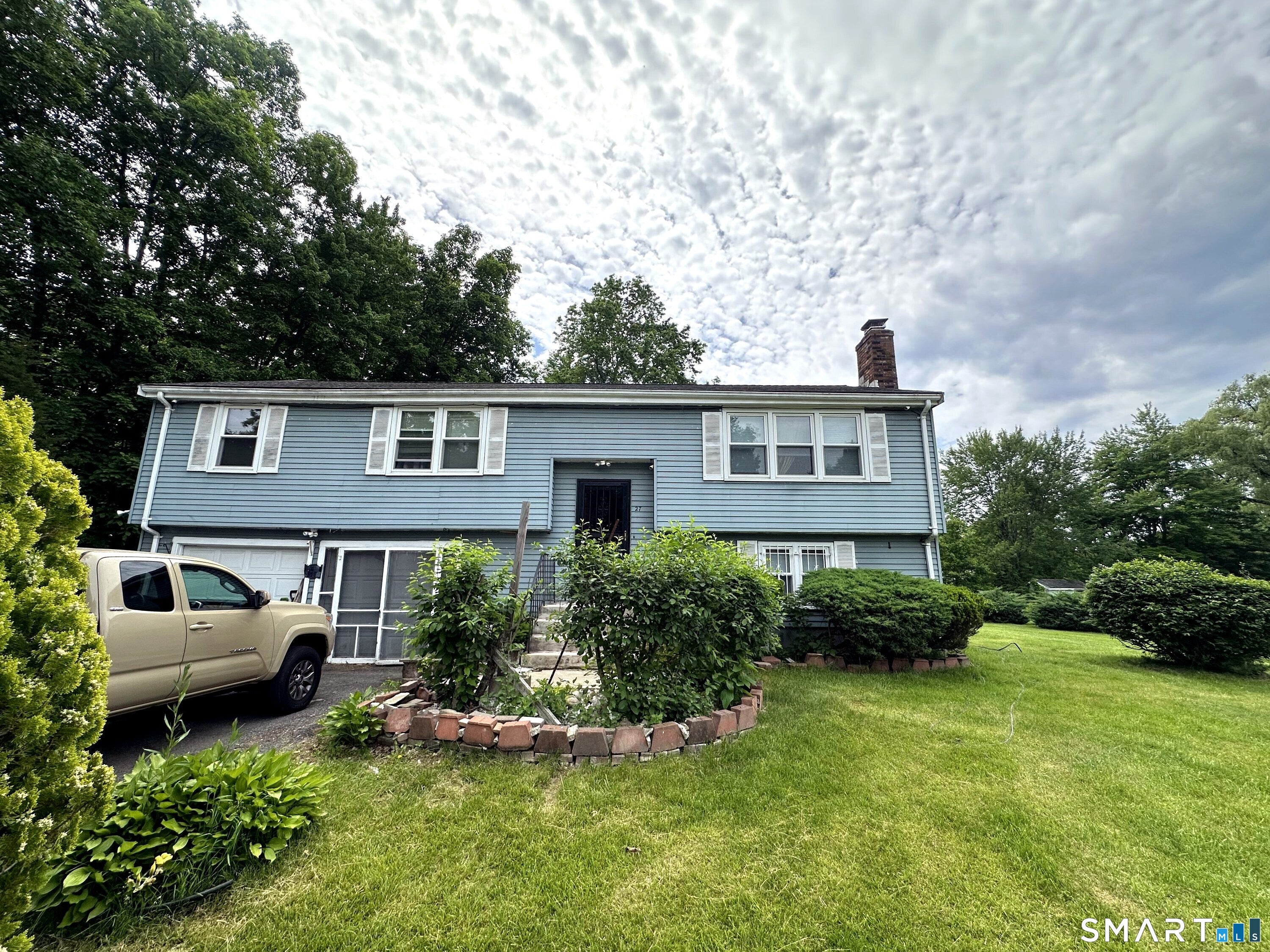 27 Eagleton Drive