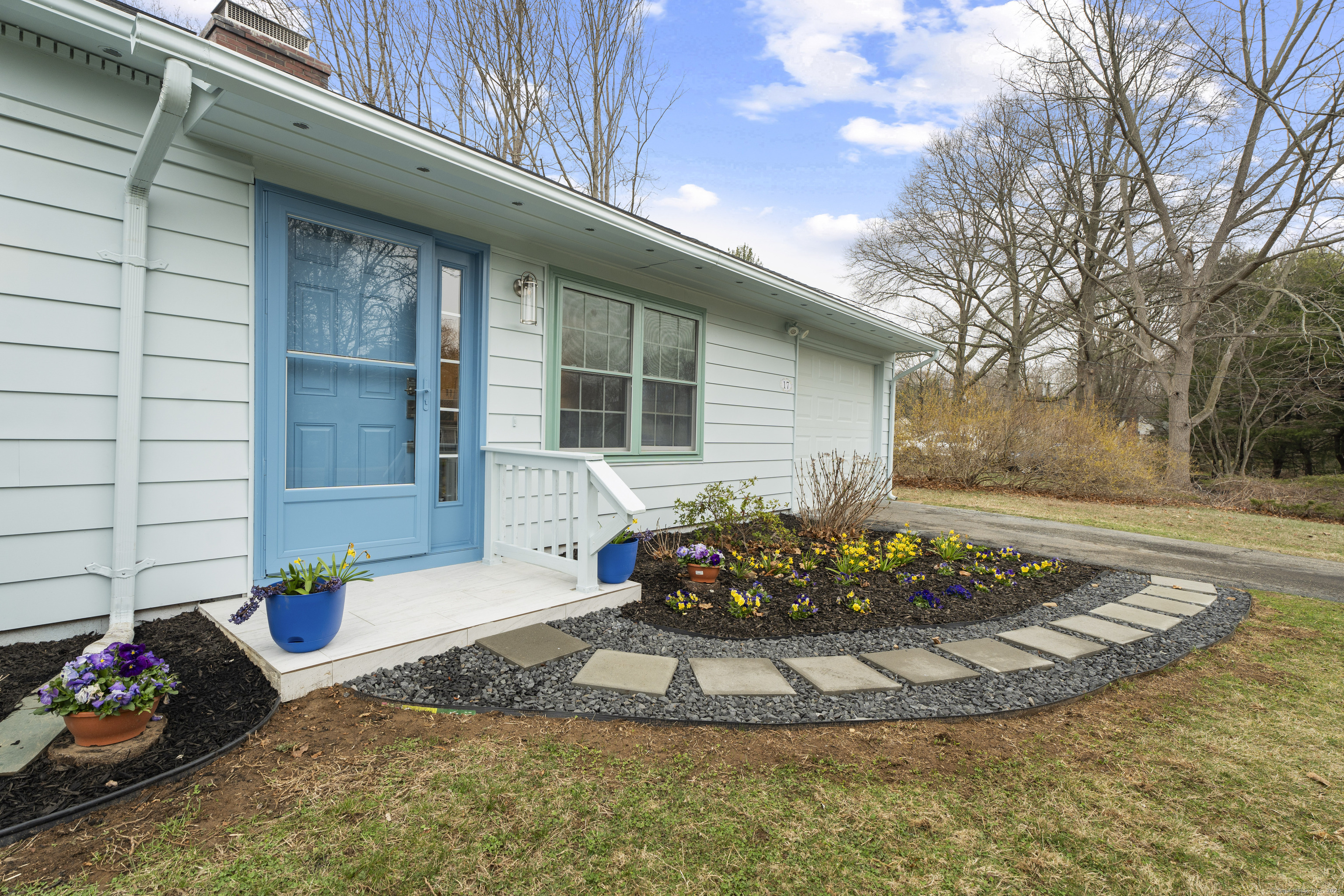 17 Horseshoe Road, Guilford, Connecticut image 2