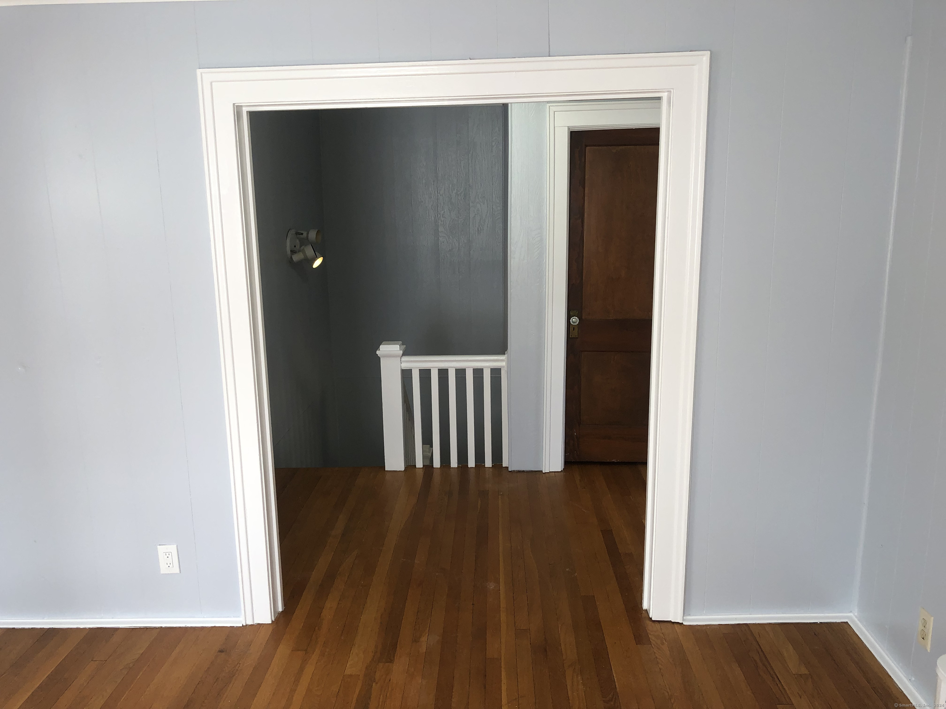 317 Garden Street Second Floor