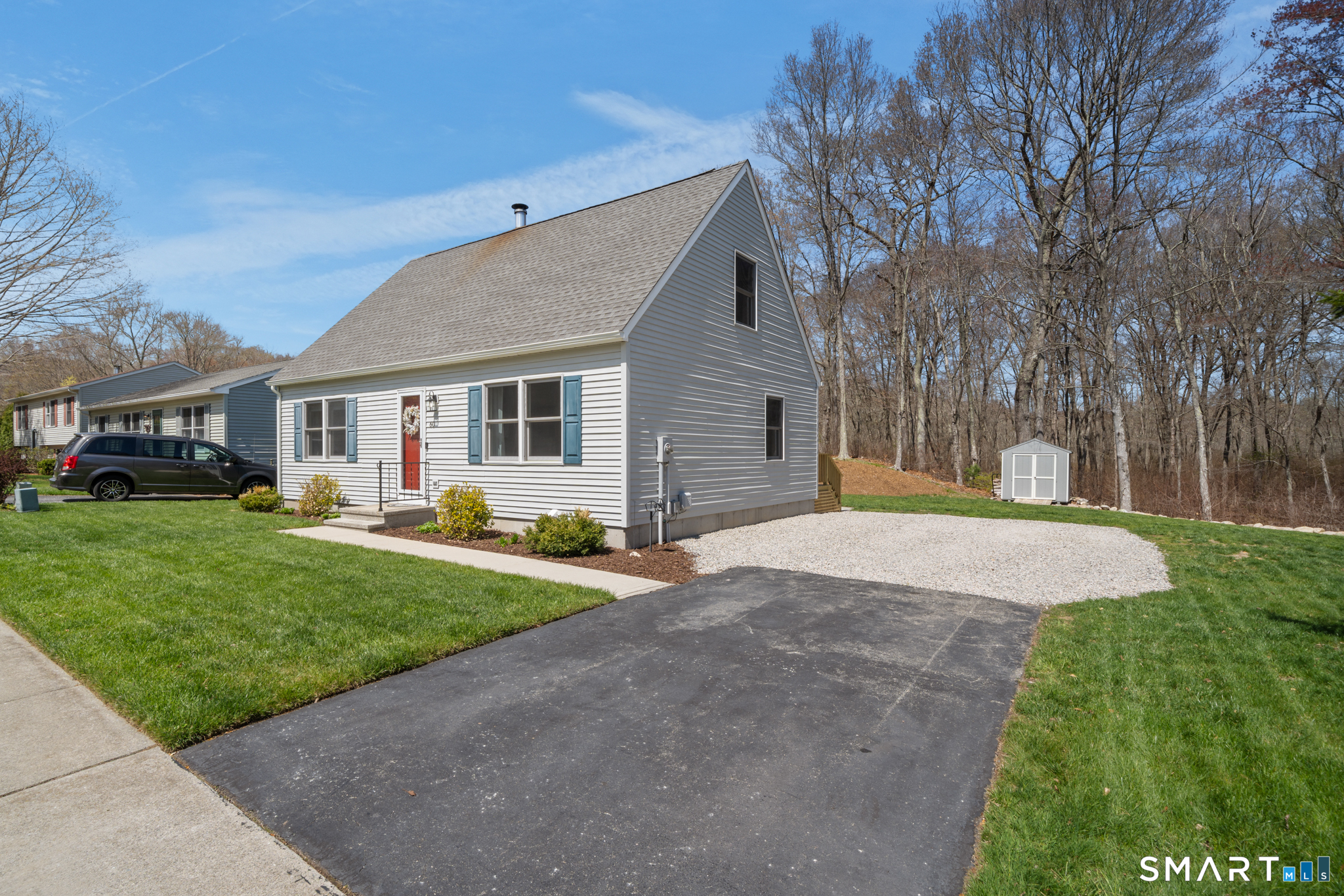 60 Deerfield Ridge Drive